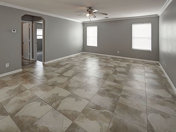 2nd image of 3515 Alamo Greens