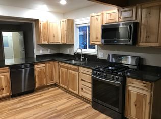 7631 Virda Lee Cir, Anchorage, AK 99507