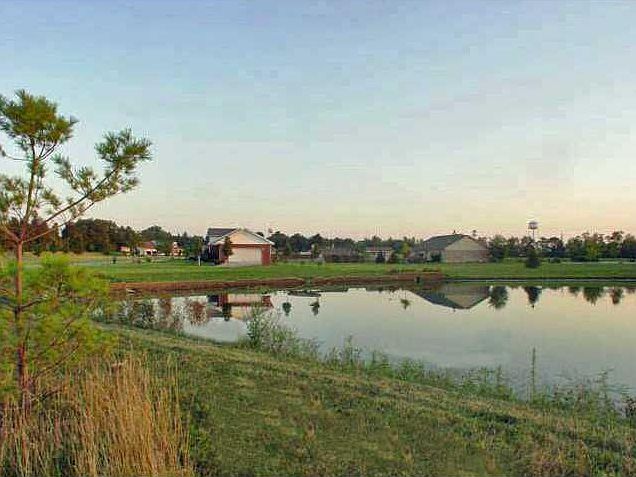 2nd image of 45 Prairie Knoll Dr
