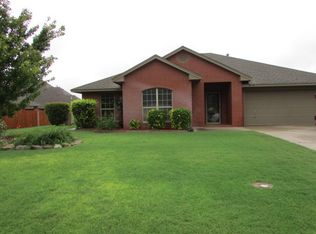 2913 Double Tree Ln, Enid, OK 73703