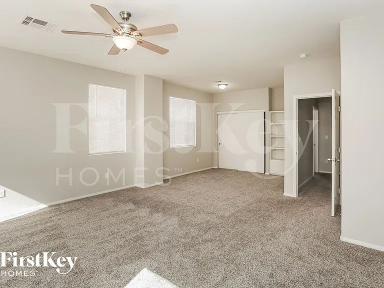 8049 Rock Port Cir — Photo 7