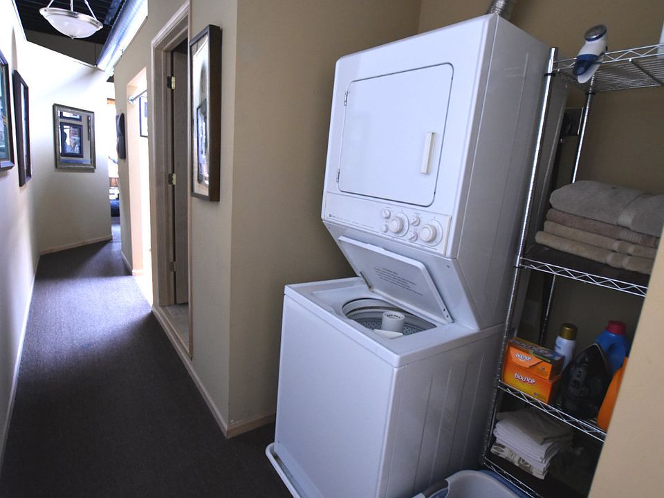 421 North Main 421 N Main St Oshkosh WI Zillow