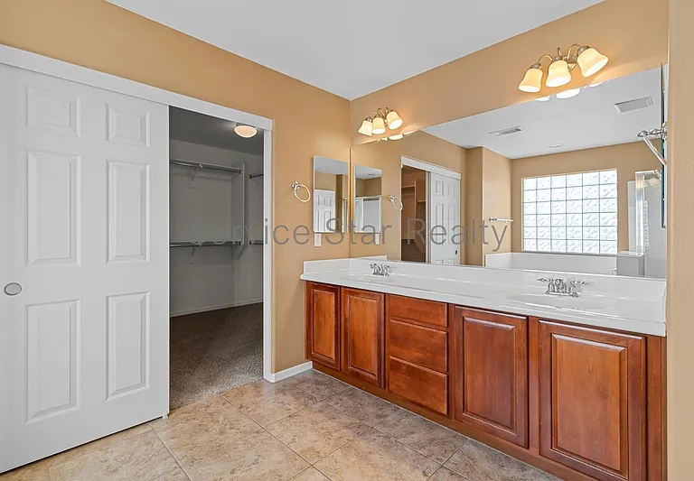 30191 W Mulberry Dr — Photo 26