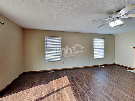 5th image of 7660 Farm Hill Dr