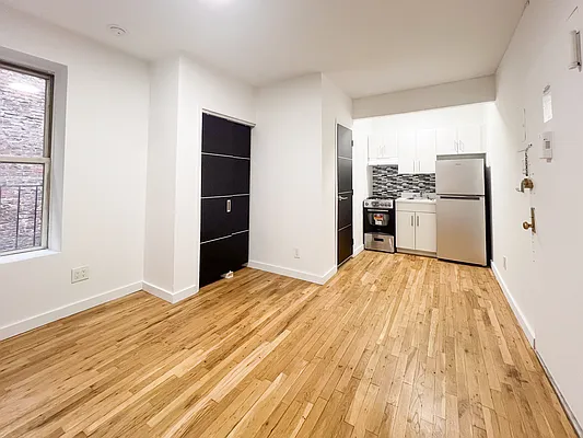 230 East 14th Street #3P