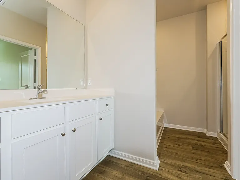 16435 Honeysuckle Hill Dr — Photo 14