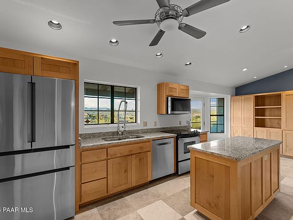 2nd image of 235 W Via Tortuga Dr