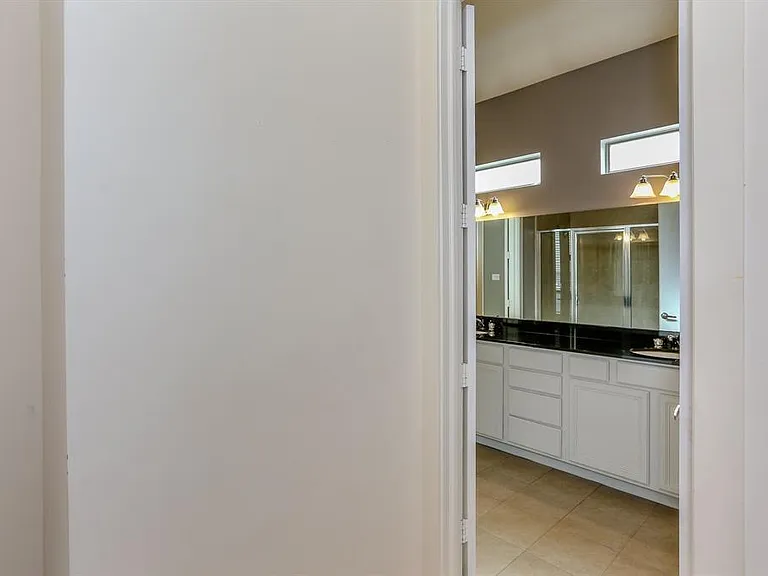 4030 Center St — Photo 21