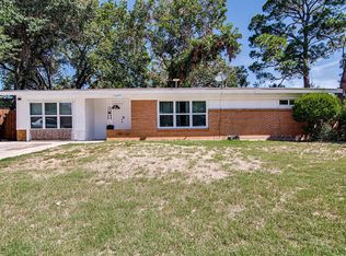 6213 Franwood Ter, Fort Worth, TX 76112