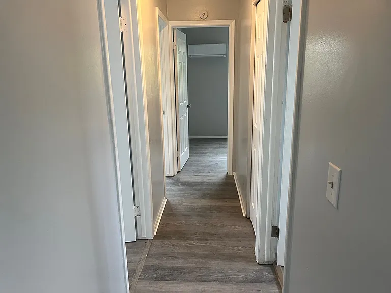 3419 Leerda St — Photo 3