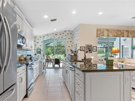 5th image of 23150 Foxtail Creek