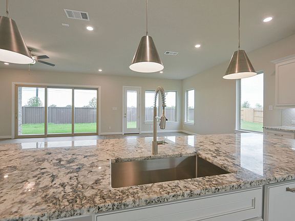 Homesite 8114 kitchen
