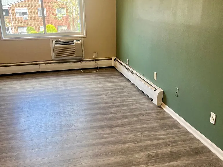 1292 Rockland Ave #2A — Photo 7