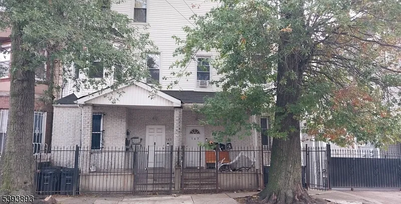 Building Photo - 169 Mount Prospect Ave
