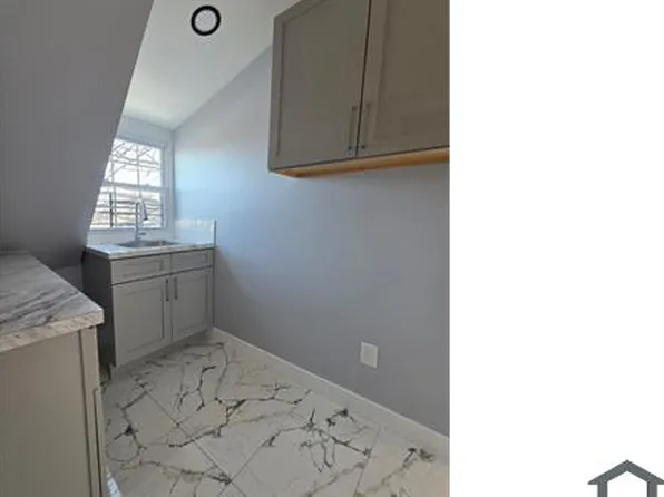 16 Sherwood Ave, Yonkers, NY 10704