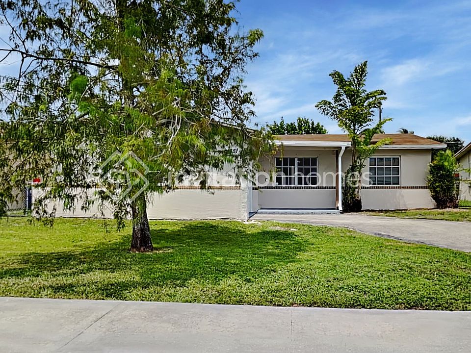 1st image of 11351 NW 35th St