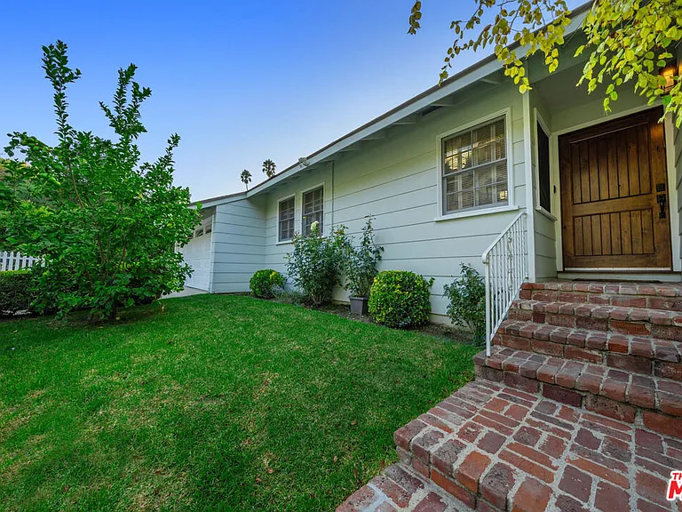 3771 Longview Valley Rd — Photo 30