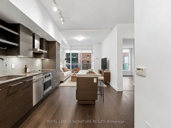 1030 King St W #407, Toronto, ON M6K 0B4