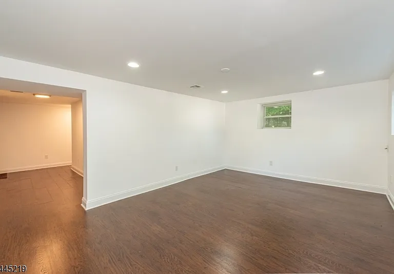 39 N Park Ter #39 — Photo 20