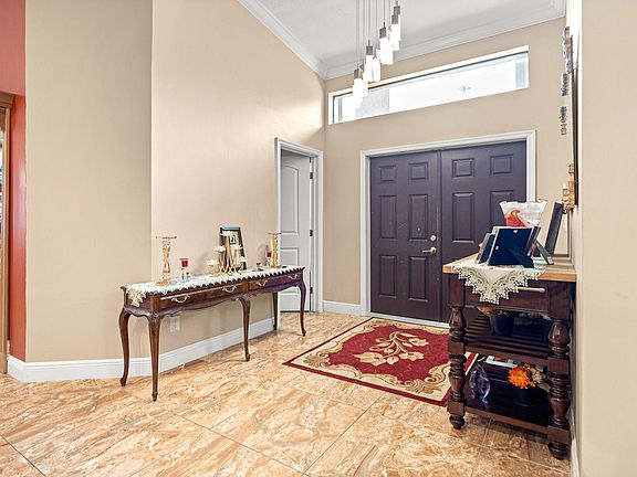 4th image of 6585 NW 46th Street