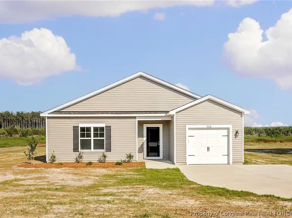 588 Carolina Church Rd, Saint Pauls, NC 28384