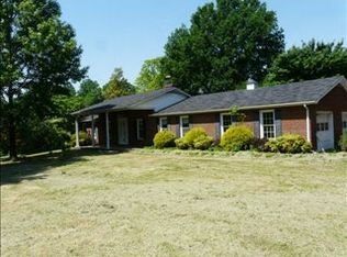 580 Oak Grove Rd, Keeling, VA 24566