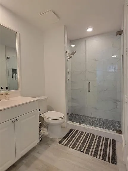400 Flagship Dr #1104 — Photo 16