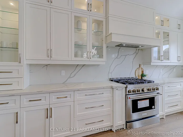 311 Churchill Ave — Photo 15