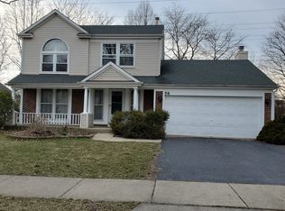 56 N Fiore Pkwy, Vernon Hills, IL