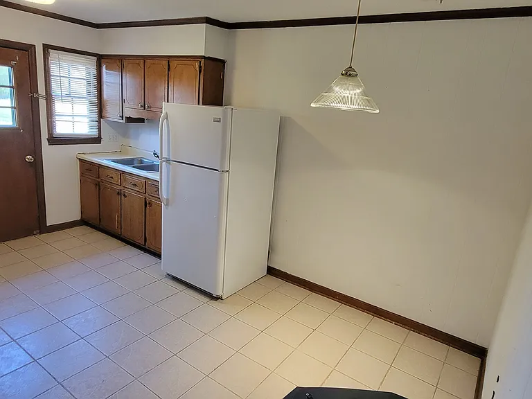 3530 Lynn Ave — Photo 3
