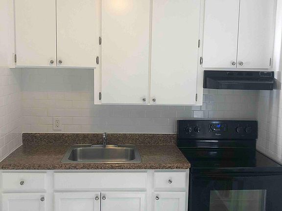 3rd image of 2122 Bradford St APT 508