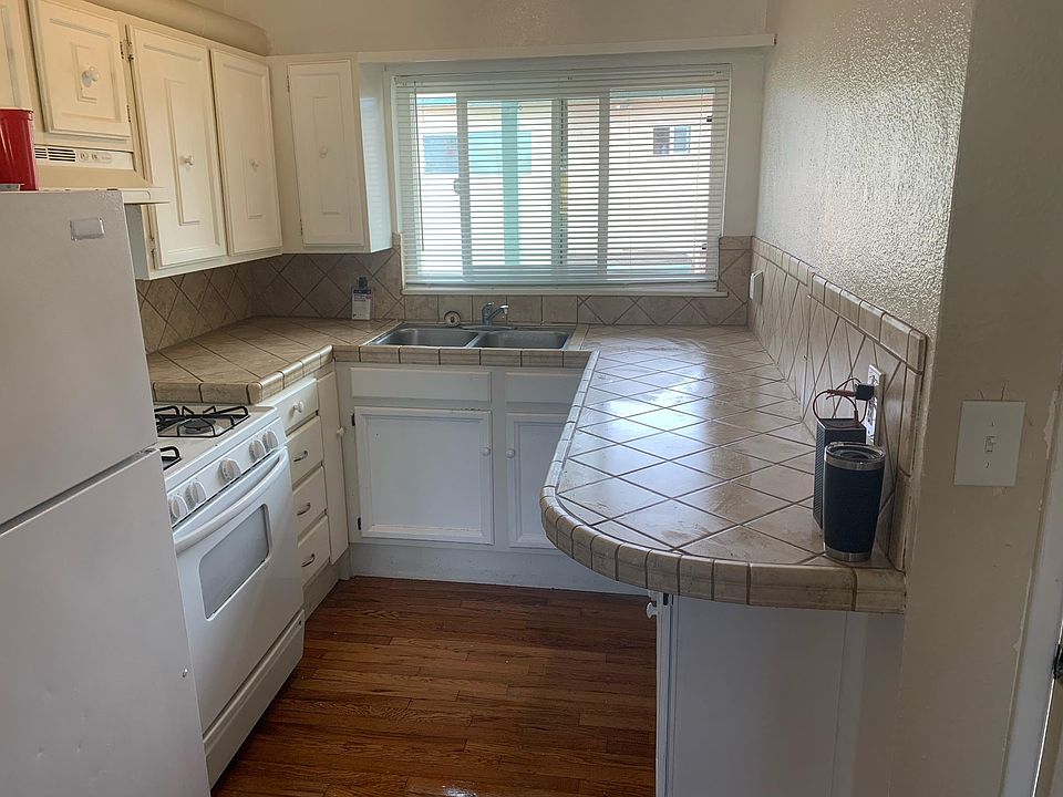 1st image of 1125 Monterey Ave #10