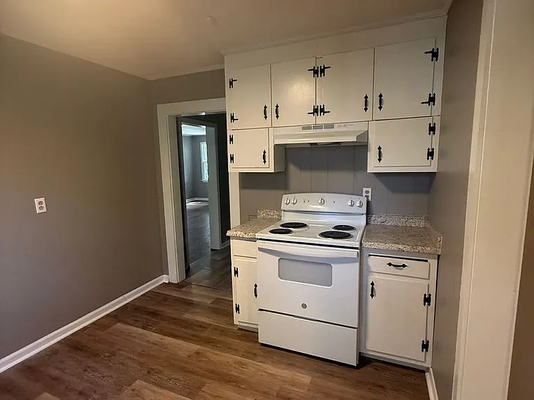 5123 School Ave — Photo 5