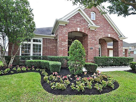 2nd image of 5402 Arcadia Glen Ln