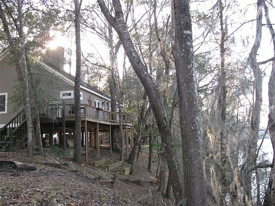 5th image of 35 Riverview Dr