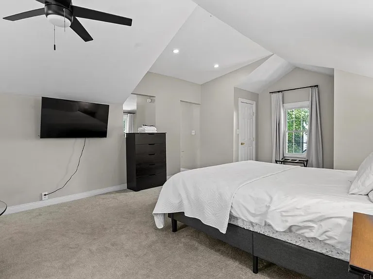 3445 Oak View Pl — Photo 22