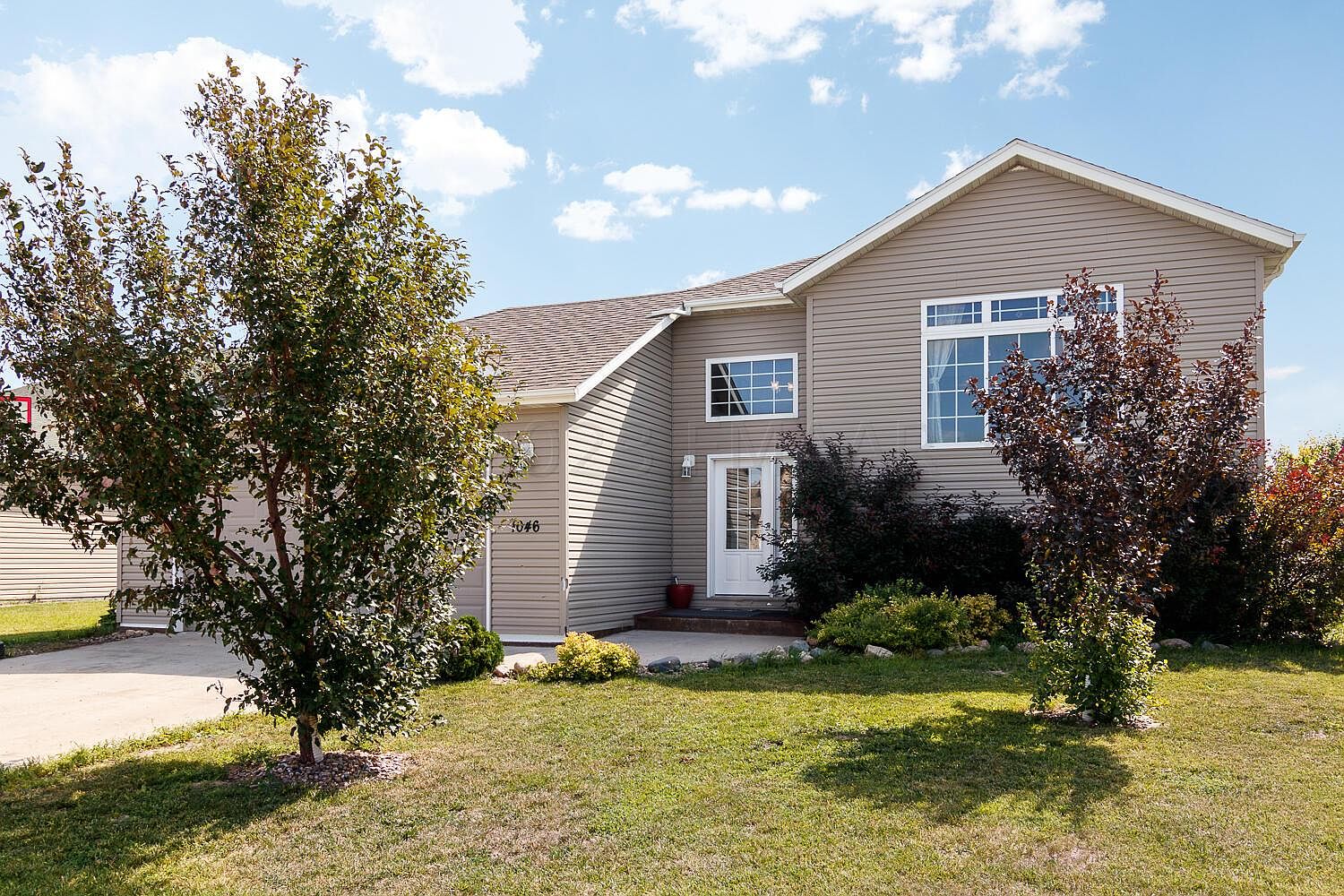 1046 39th St S, Moorhead, MN 56560 MLS 233416 Zillow