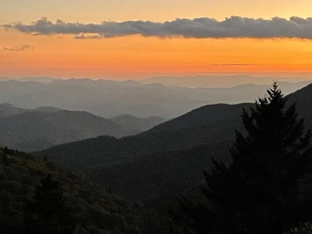 Getaway adventures on the nearby Blue Ridge Parkway