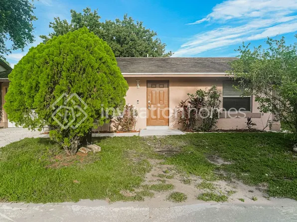 6098 Westfall Rd, Lake Worth, FL 33463