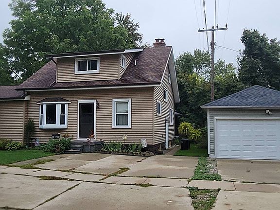 2nd image of 350 Caulkins St