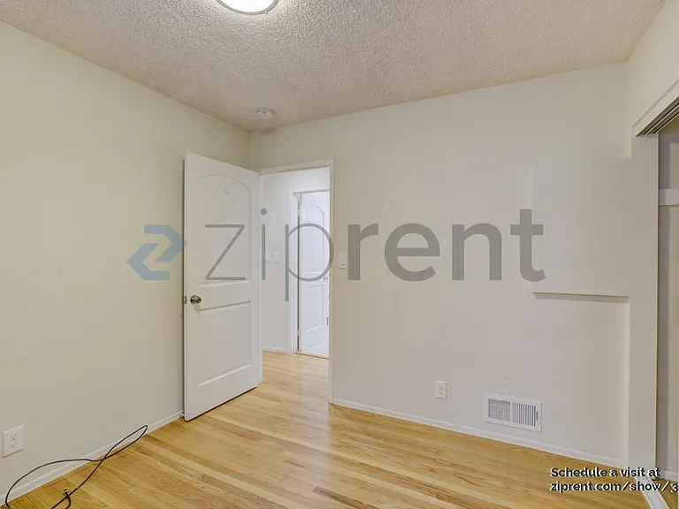 160 Belhaven Ave — Photo 9