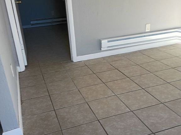 4th image of 4511 High St Unit 10