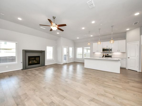 9019 Emerald Cane Dr