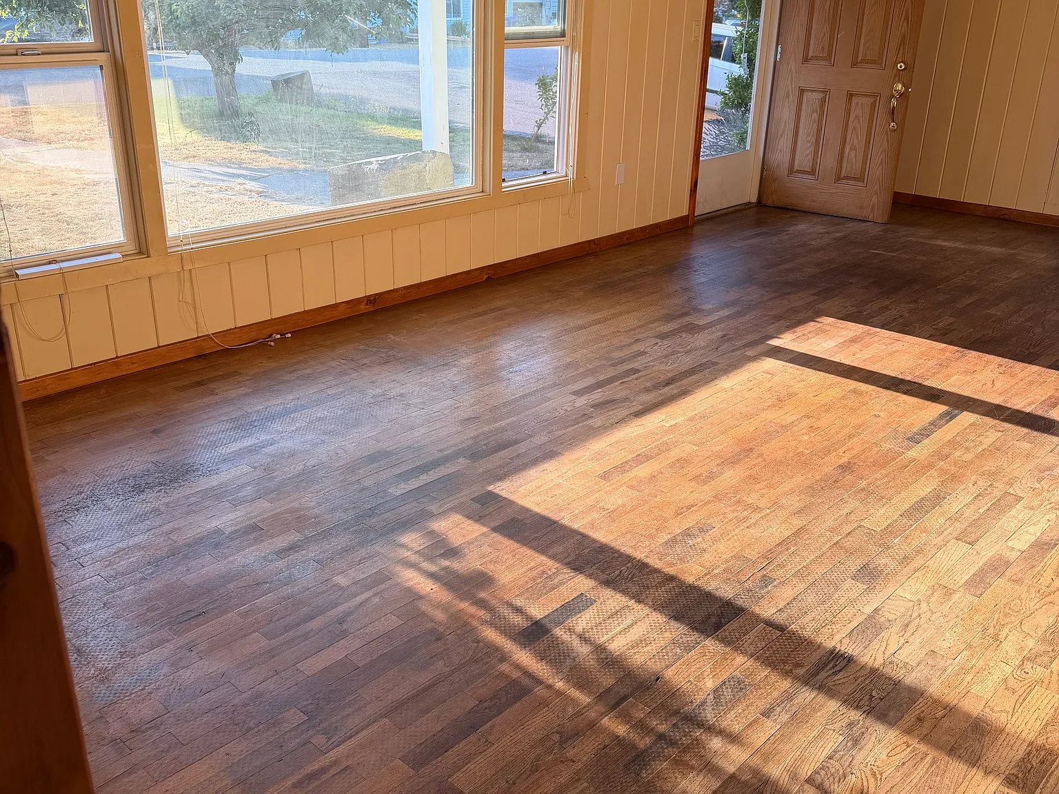 3 bed, 1100 sqft, $2,400 — Photo 4