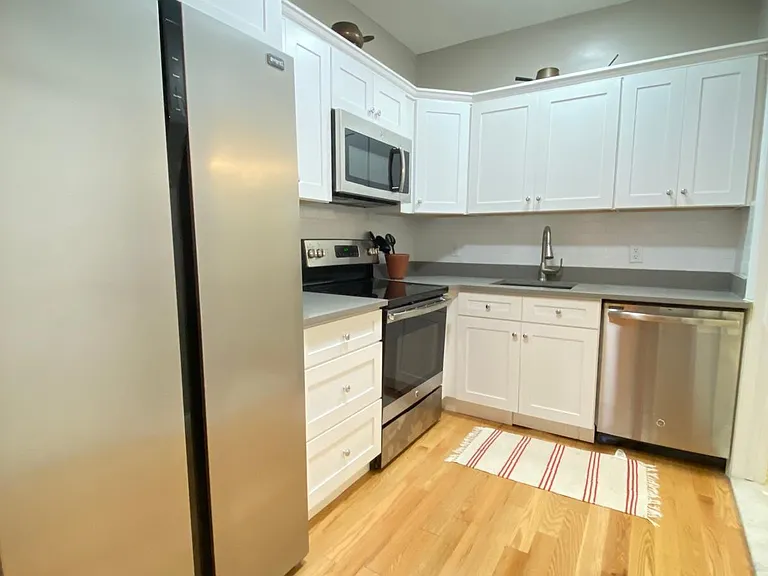 473 Newark Ave #102 — Photo 10