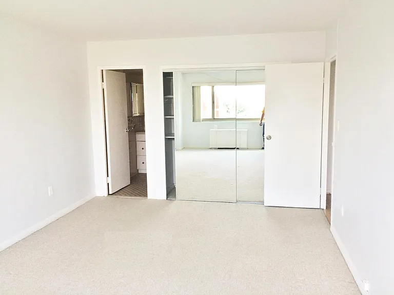 4600 Connecticut Ave NW #932 — Photo 6