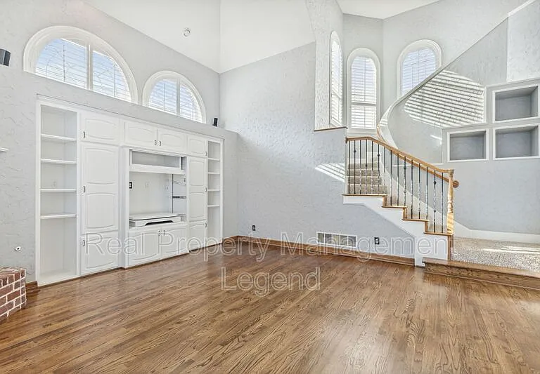 5004 Seville Ln — Photo 24
