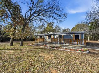 279 Carlisle Ct, Springtown, TX 76082