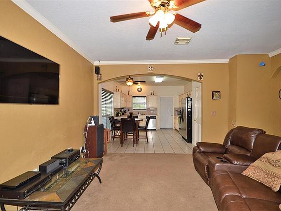 5th image of 2708 Avenue F