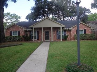 10006 Del Monte Dr, Houston, TX 77042